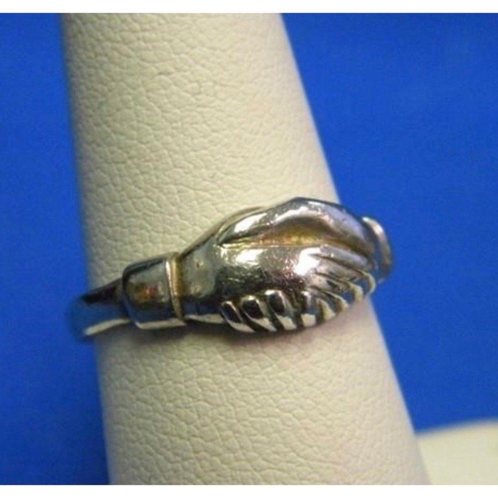 James Avery Friendship Ring Sterling Silver Retired Handshake Size 7.5